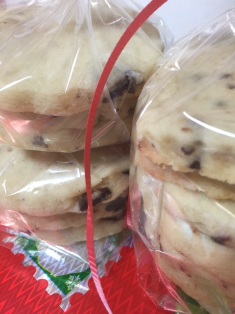 chocolatecherryshortbread2