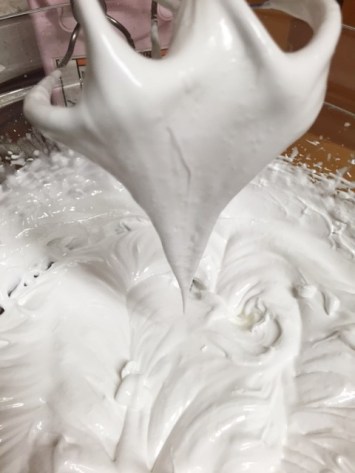 marshmallow frosting1